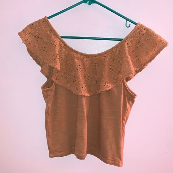 American Eagle Sleeveless Top Tan - Picture 2 of 2